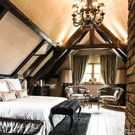 Hotel Les Saints Pères à Montagnole Extérieur photo