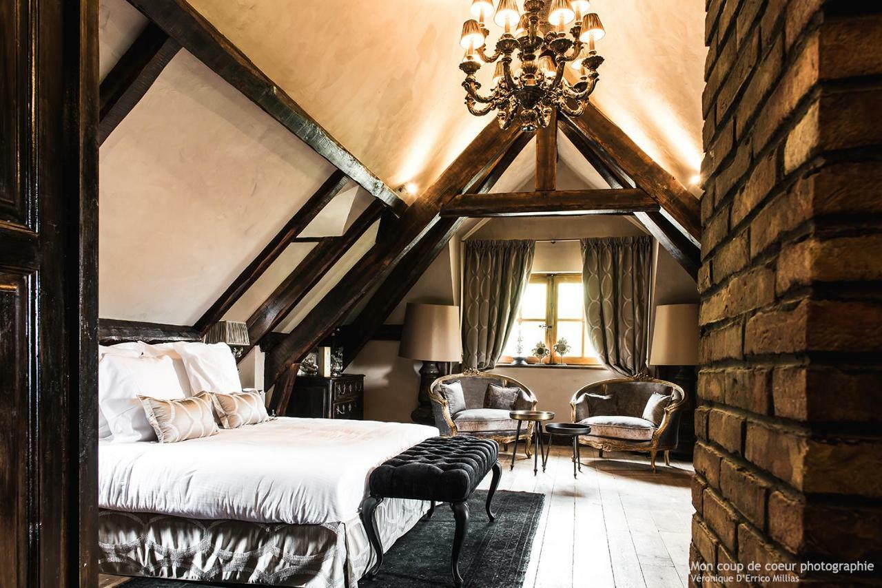 Hotel Les Saints Pères à Montagnole Extérieur photo