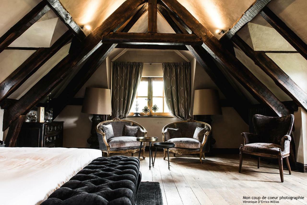 Hotel Les Saints Pères à Montagnole Extérieur photo